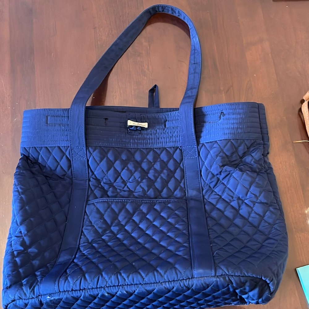 Vera Bradley navy tote bag